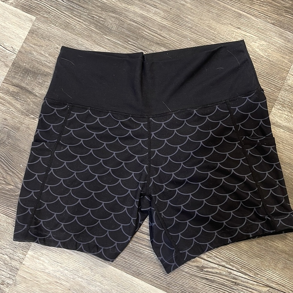 Dragon scale shorts. 6 inch
